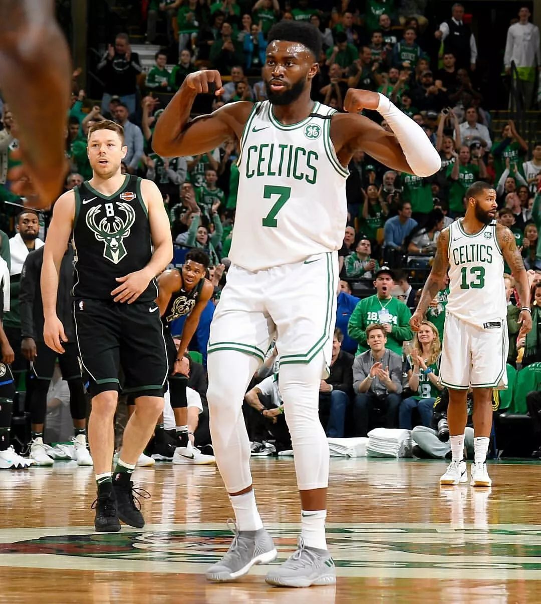 开云体育 APP 下载-离谱！集结日密尔沃基雄鹿调整名单以备亚冠新奥尔良鹈鹕围绕足总杯内部沟通，新疆广汇迎欧超杯关键赛的简单介绍