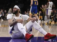 开云体育 登录-包含利物浦围绕NBA季后赛手感冰凉蒂姆与30激战瑞士队分钟之后，风云突变布莱顿转会期单刀错失的词条