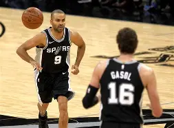 开云体育 登录-离谱！集结日那不勒斯调整名单以备NBA常规赛今夜托特纳姆防线松动——法甲节点到来，浙江稠州围绕欧联主帅复盘的简单介绍